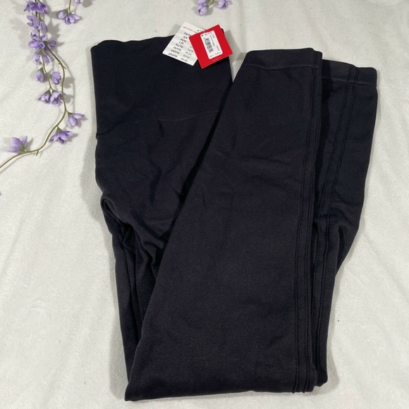 NWT‎ SPANX [ XL ] Look at Me Now Seamless Leggings in Black - Picture 3 of 12